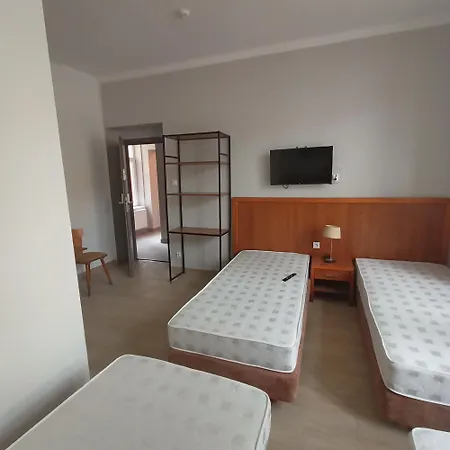 Szewczenki 3 Όλστυν