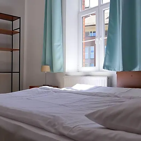 Hostal Szewczenki 3 *