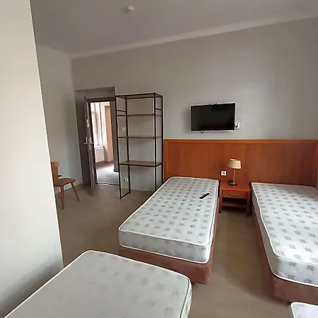 Szewczenki 3 Hostal Olsztyn (Warmian-Masurian)